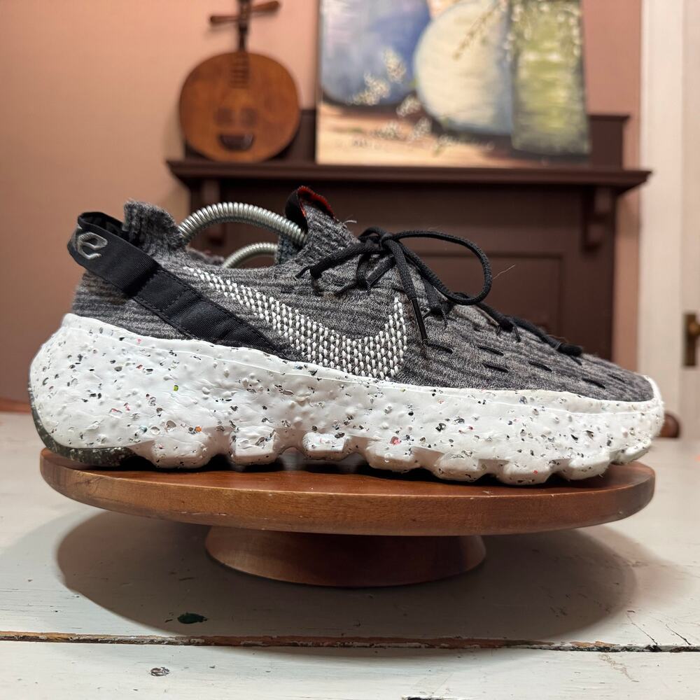 Nike Space Hippie 04 Mens Size 9 Iron Grey Photon Dust Sneaker Shoes